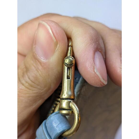 Coach Leather  Wristlet  zip top  5476 Marble Blue Azure signature - Picture 8 of 11